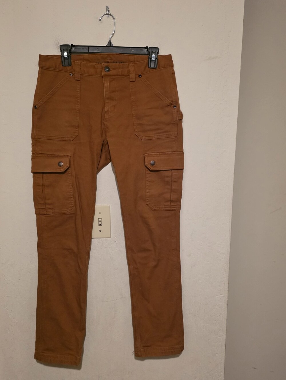 Duluth Women's Rust/orange Cargo Pants Flat Front curvesetter Size 6 X 31